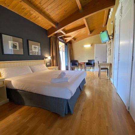 Roomrural Hotel Iru-Bide لومبيير المظهر الخارجي الصورة