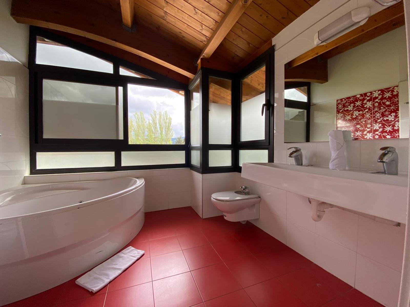 Roomrural Hotel Iru-Bide لومبيير المظهر الخارجي الصورة