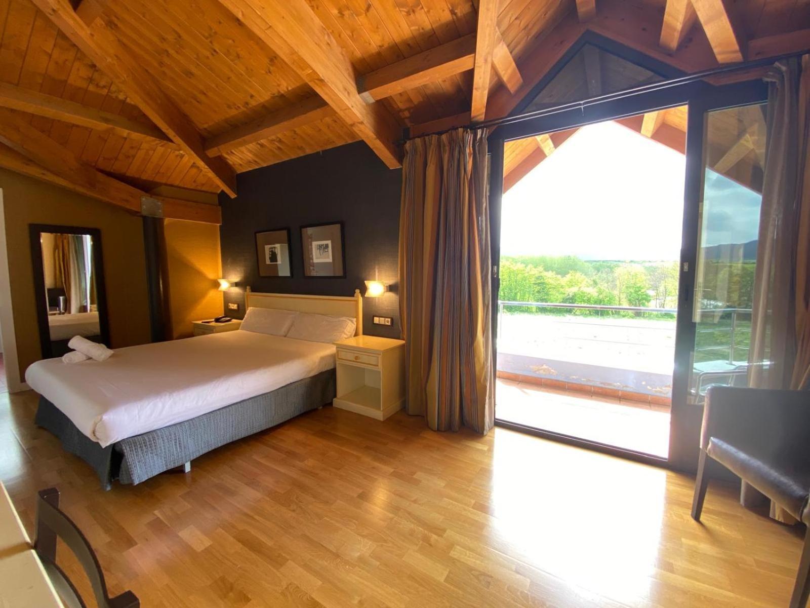 Roomrural Hotel Iru-Bide لومبيير المظهر الخارجي الصورة